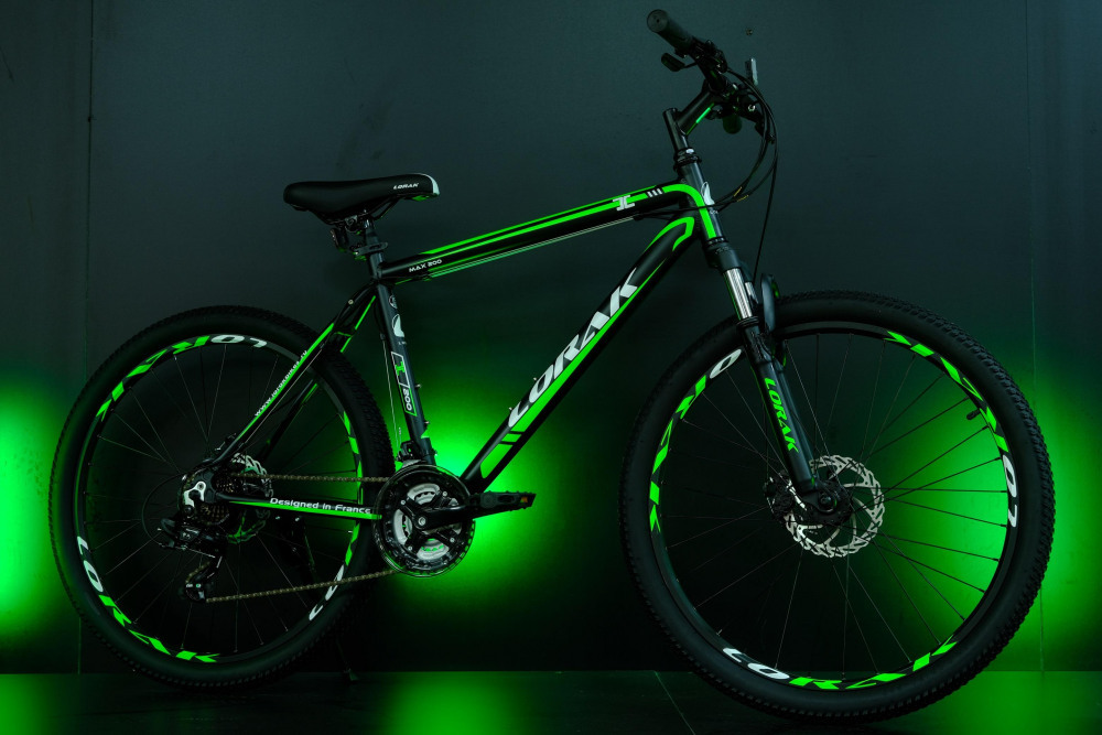 Lorak MAX 200 Матовый Чёрный/Зелёный 21р (на рост 183-190)