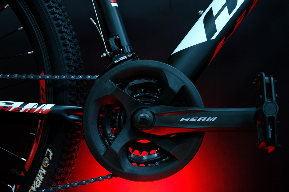 Heam Alpha 200 Матовый Чёрный/Красный рама 19 (на рост 171-182)